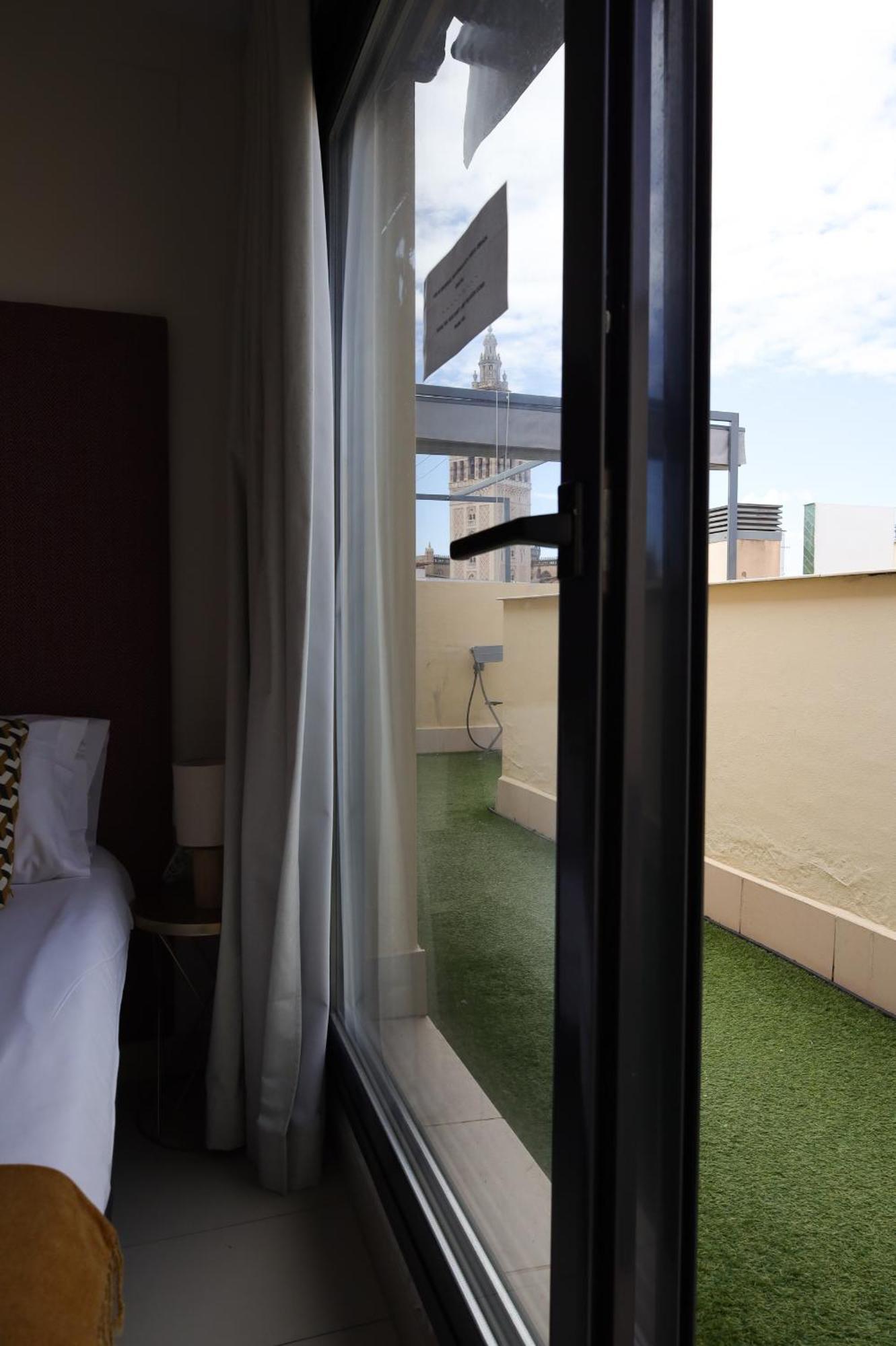 Guzman El Bueno Suites Sevilla Dış mekan fotoğraf